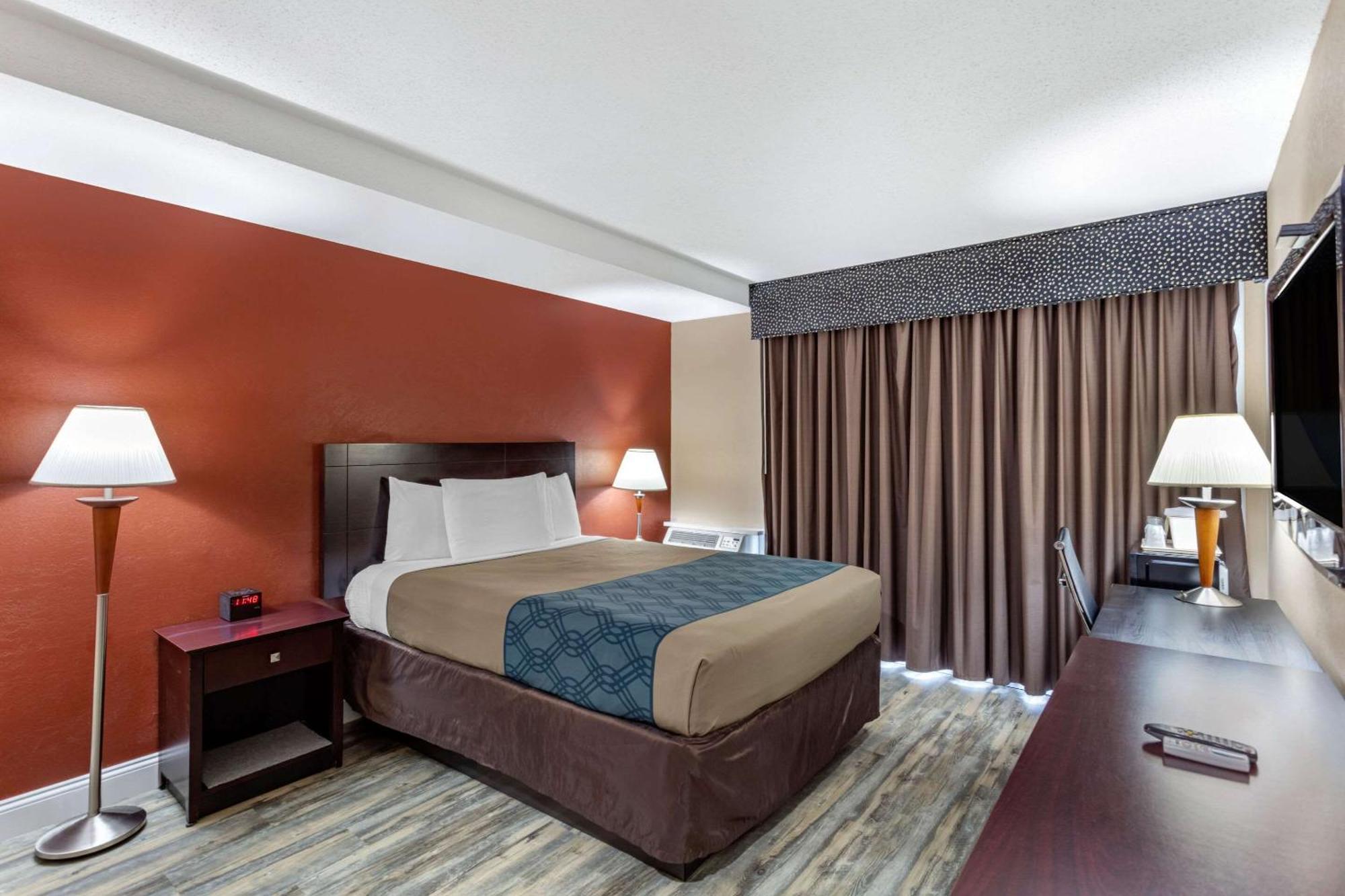 Econo Lodge Inn & Suites Old Saybrook - Westbrook Екстер'єр фото